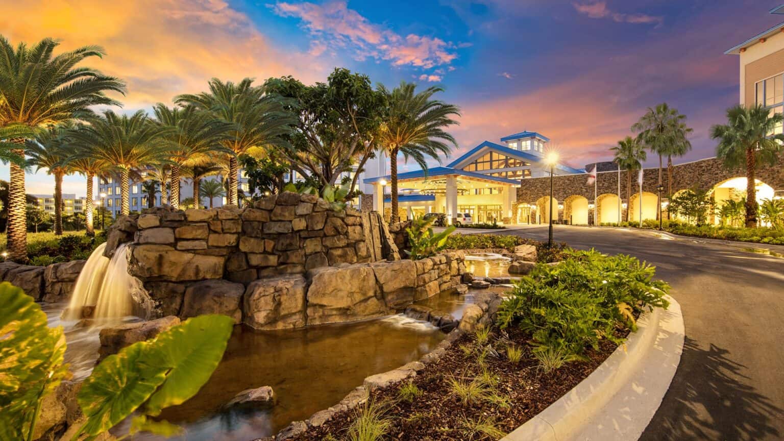 Loews Sapphire Falls Resort - Disney Vacation Planner