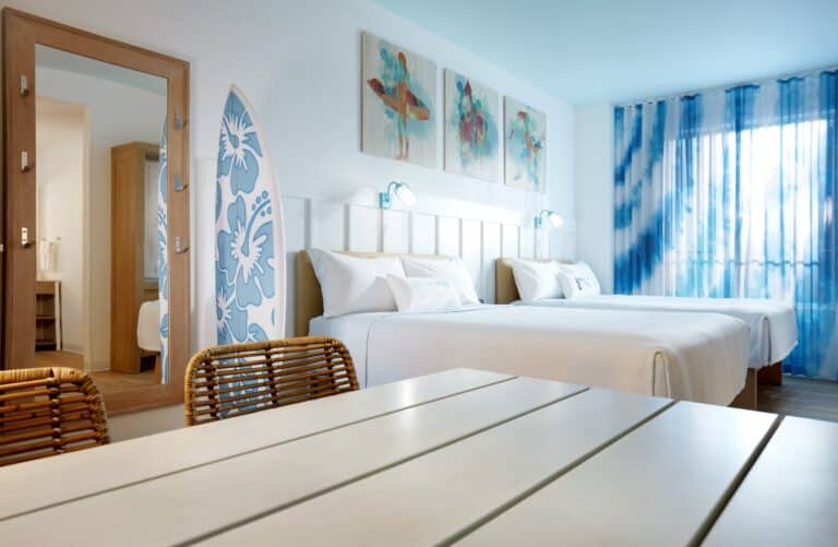 Universals Endless Summer Resort Surfside Inn 2 bedroom 5