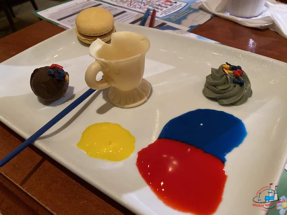 Walt Disney World Be Our Guest Childrens Paint Dessert